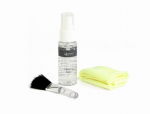 Universeel cleaning kit voor tablets en e-readers